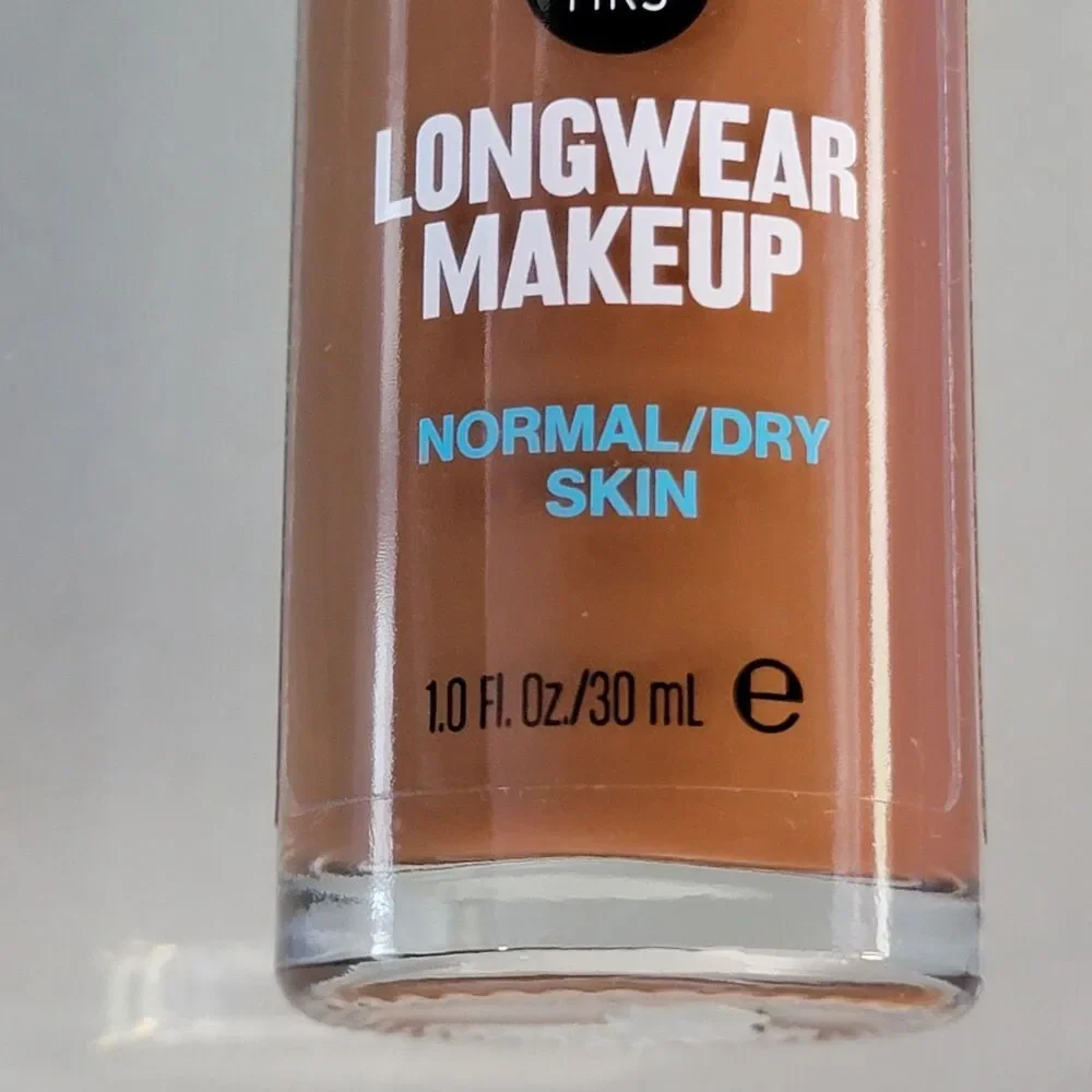 Revlon Colorstay 24HR Foundation Makeup 1Normal/Dry 410 CAPPUCCINO